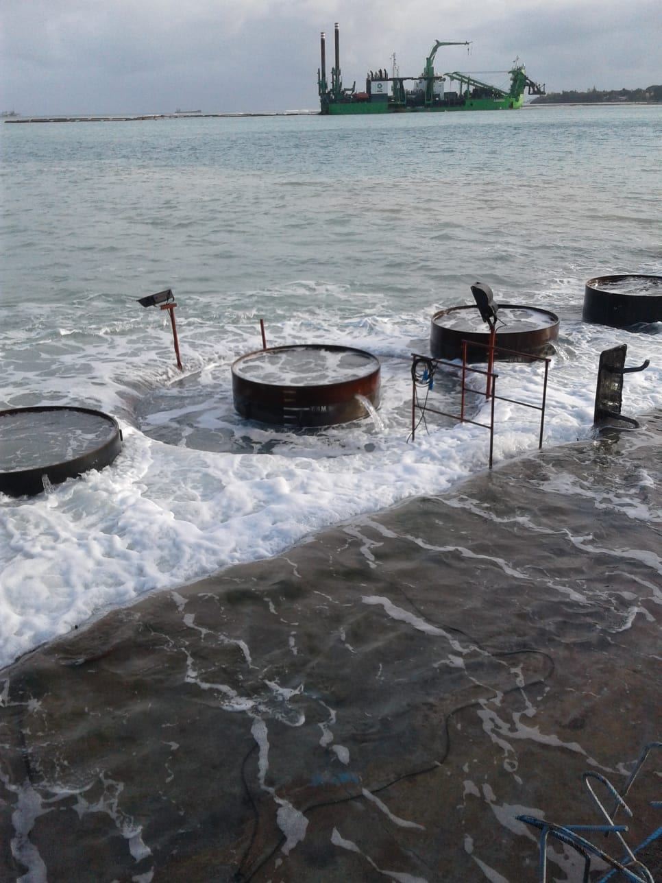 Piling jetty construction, Mauritius Port
