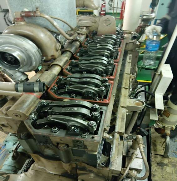Engine overhaul work