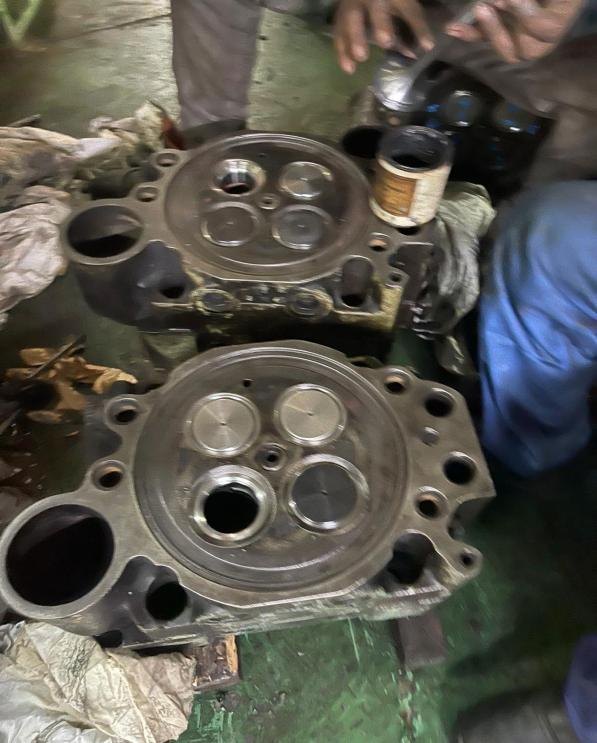 Engine overhaul work