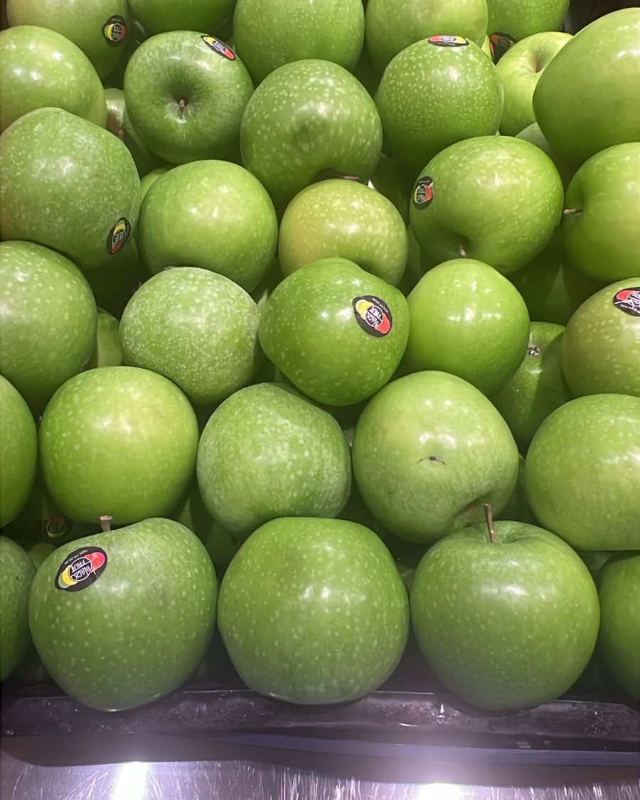Apple Green