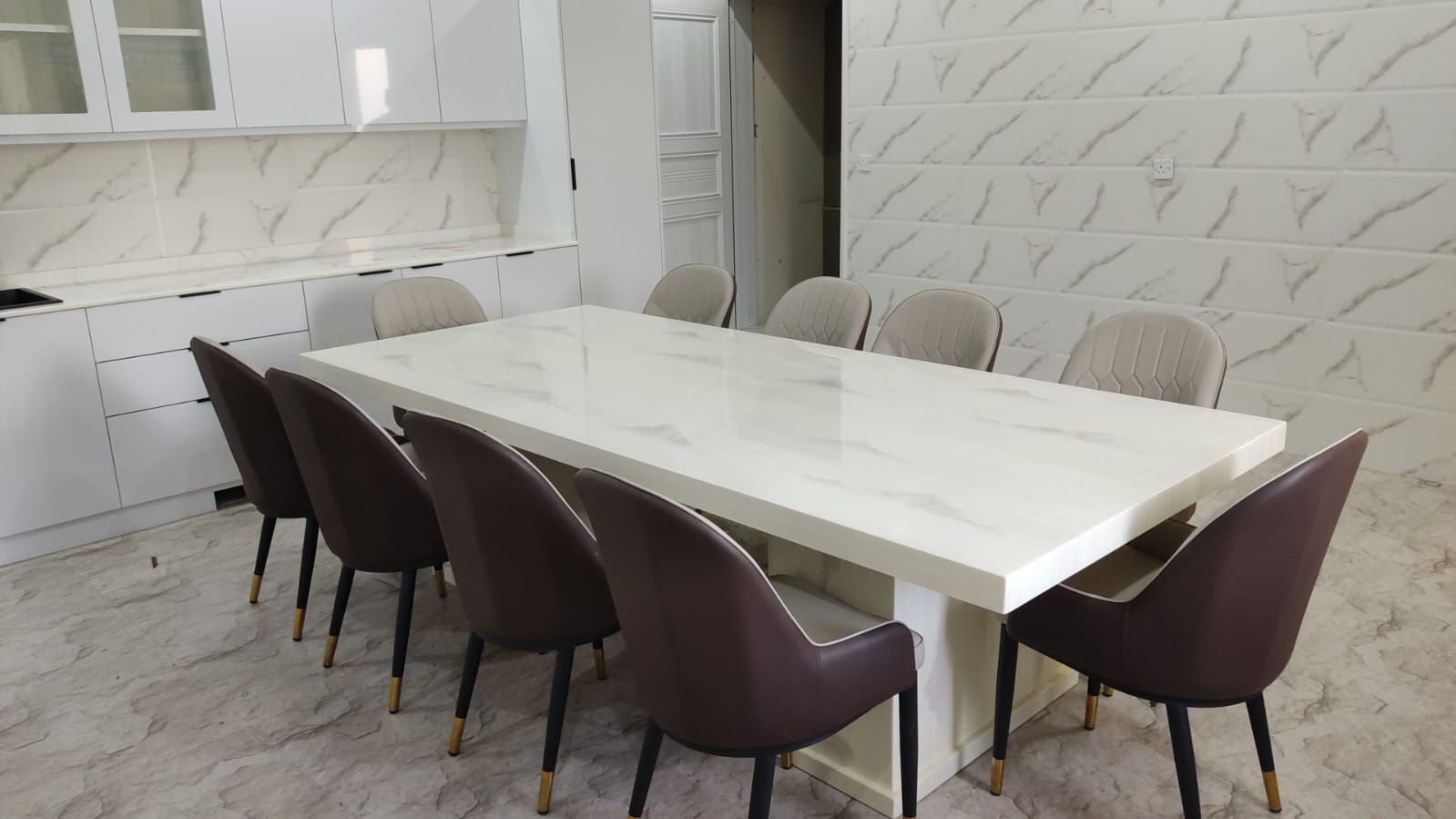 Dining Set – Design 4