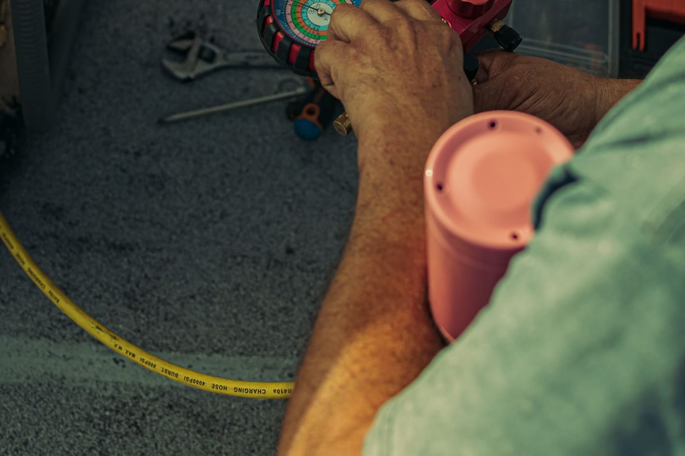 Refrigeration gauges